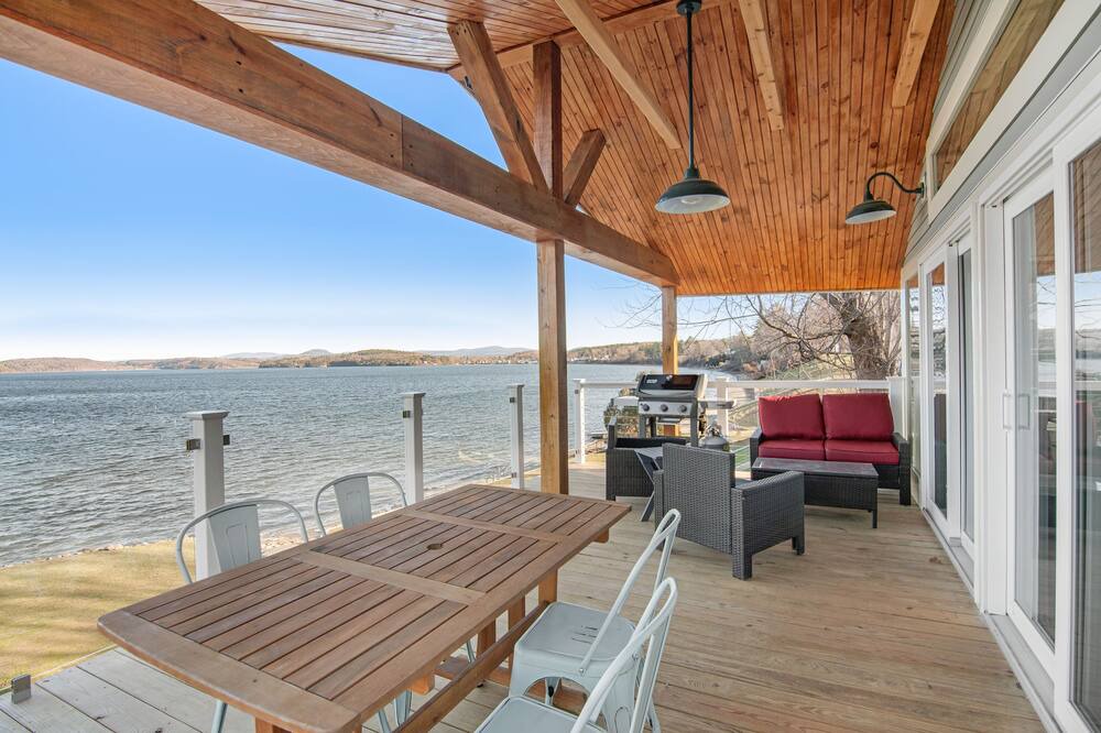 Photo of Outdoor in Malletts Bay