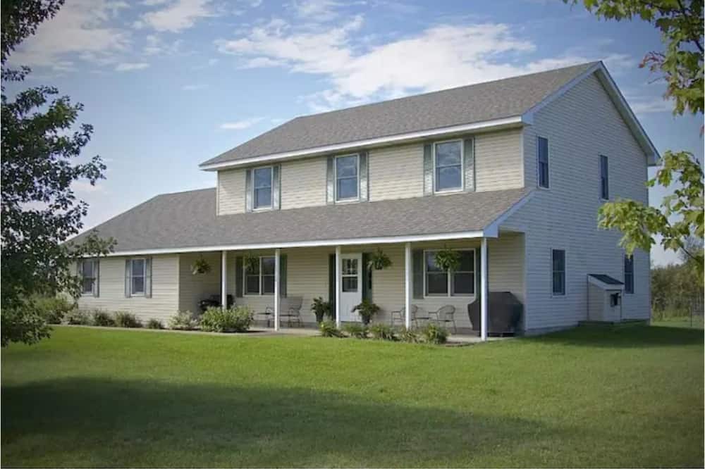 Photo of Outdoor in Isanti