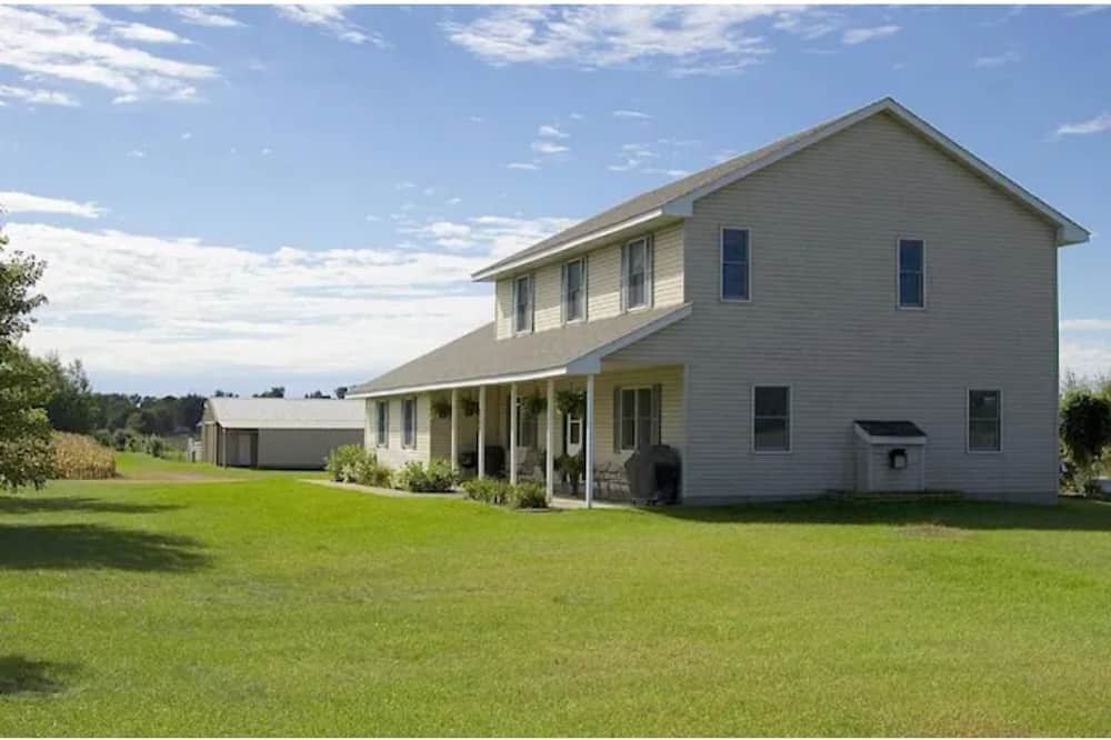 Photo of Outdoor in Isanti