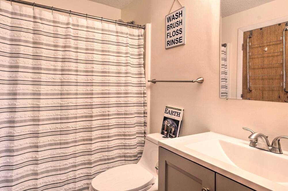 Photo of Bathroom in Campton