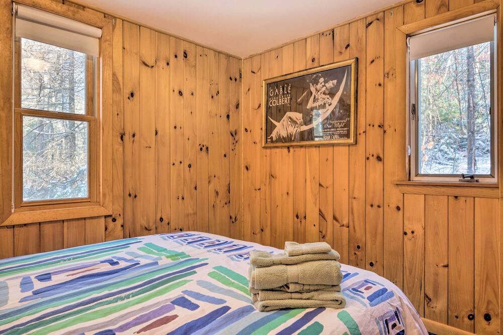 Photo of Bedroom in Campton