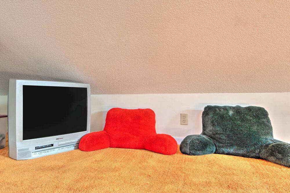Photo of Bedroom in Campton