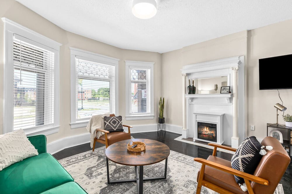 Photo of Livingroom in Brush Park