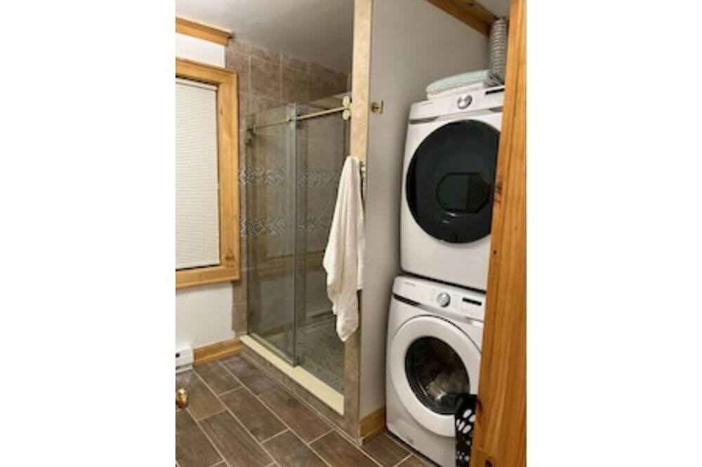 Photo of Bathroom in Hillcrest