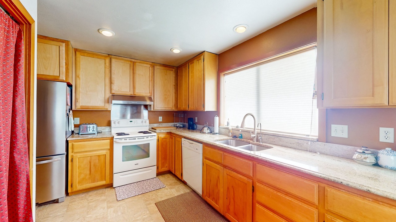 Photo of Kitchen in Port Orford