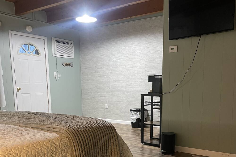 Photo of Livingroom in Elizabethtown