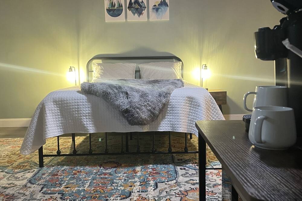 Photo of Bedroom in Elizabethtown