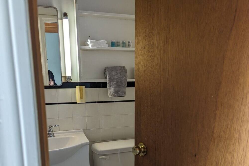 Photo of Bathroom in Elizabethtown