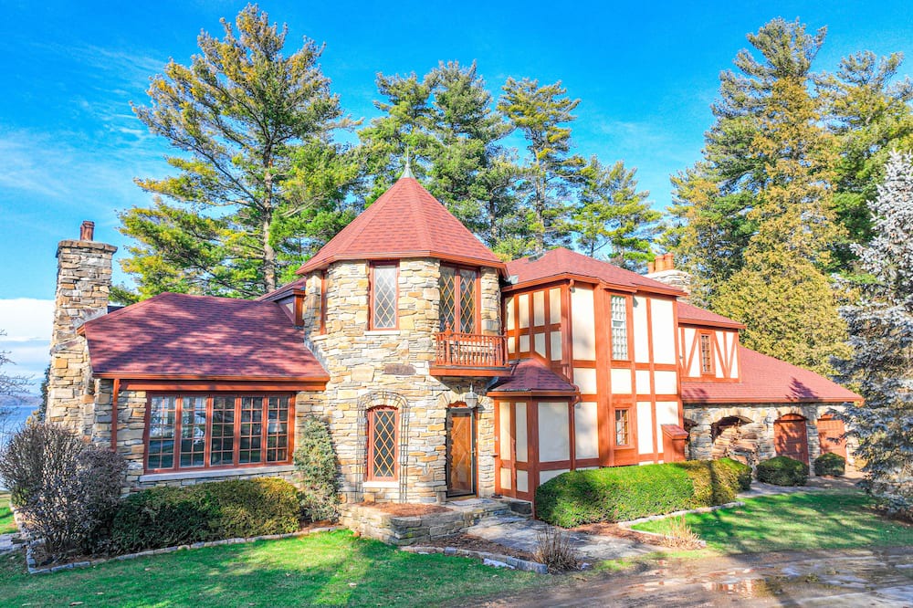 Photo of Outdoor in Vergennes