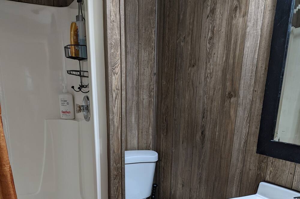 Photo of Bathroom in Ontonagon