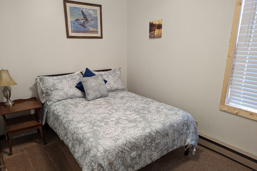 Photo of Bedroom in Ontonagon