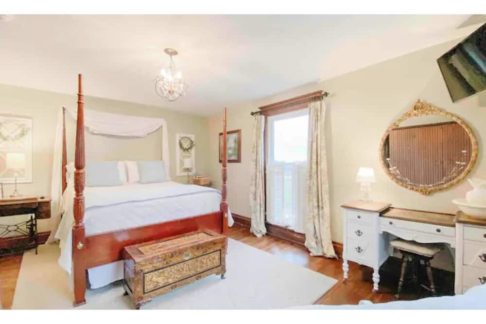 Photo of Bedroom in Bentonville