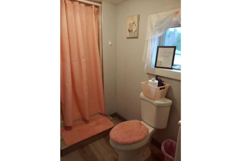 Photo of Bathroom in Constable