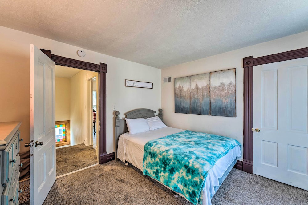 Photo of Bedroom in Beloit