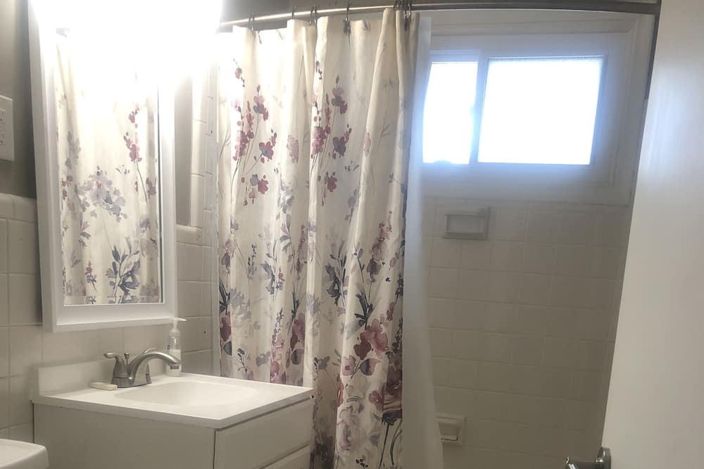 Photo of Bathroom in East Bloomington