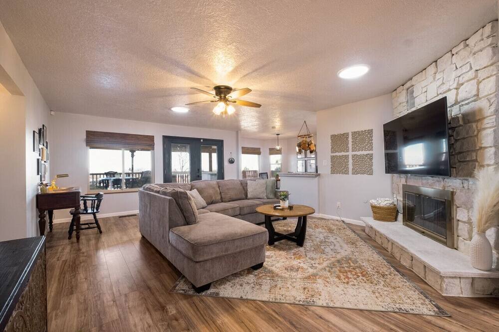 Photo of Livingroom in Cibola Addition