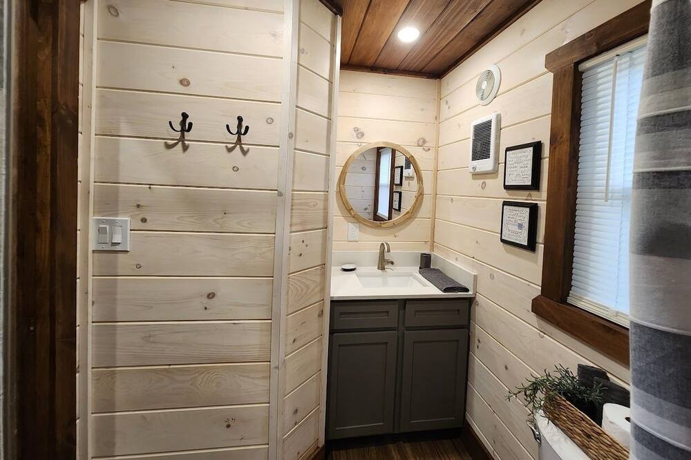 Photo of Bathroom in Malone