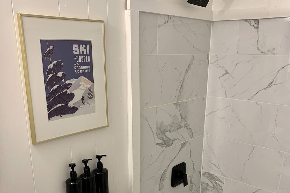 Photo of Bathroom in Johnson