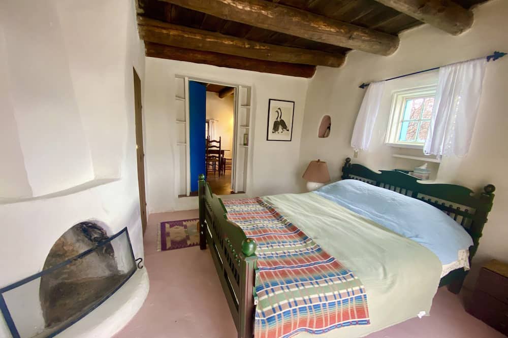 Photo of Bedroom in Taos