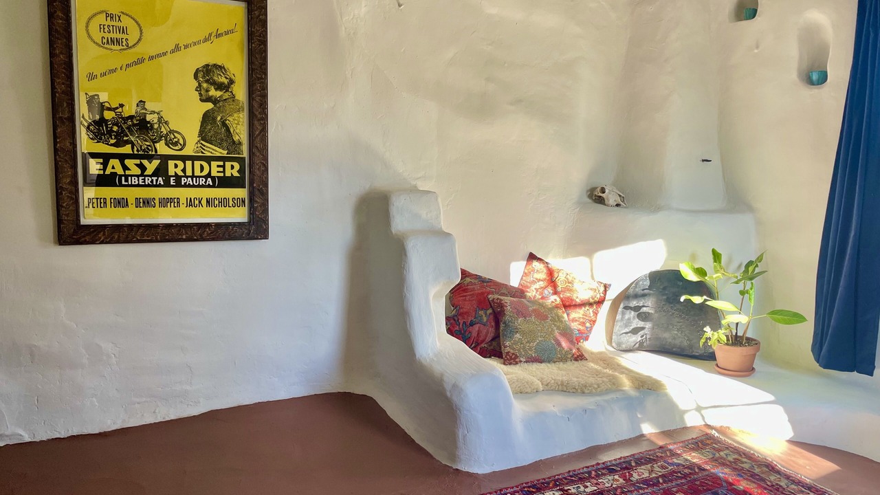 Photo of Livingroom in Taos