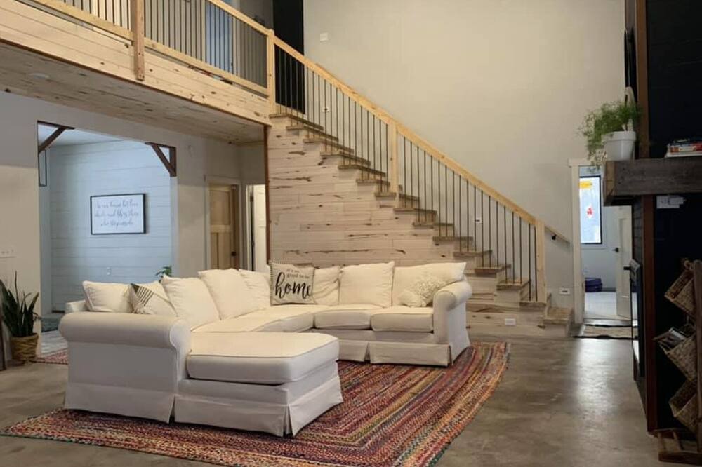 Photo of Livingroom in Lake Nebagamon