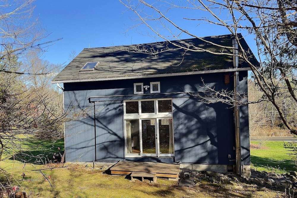 Photo of Outdoor in Bantam