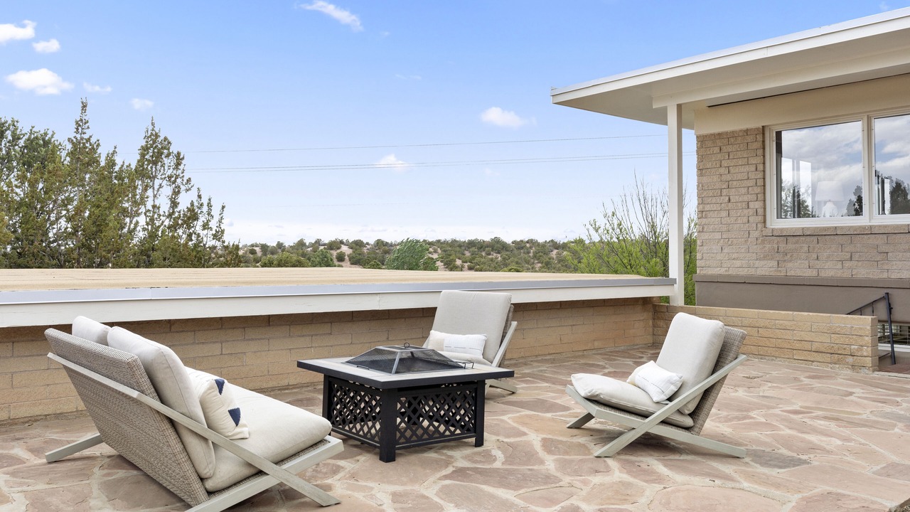 Photo of Outdoor in Northeast Santa Fe