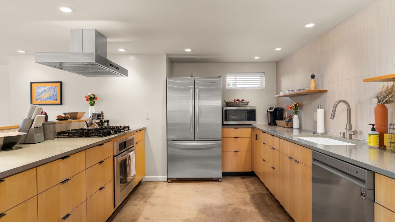 Photo of Kitchen in Northeast Santa Fe