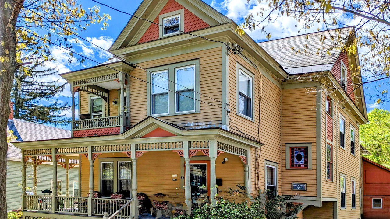 Photo of Outdoor in Shelburne Falls
