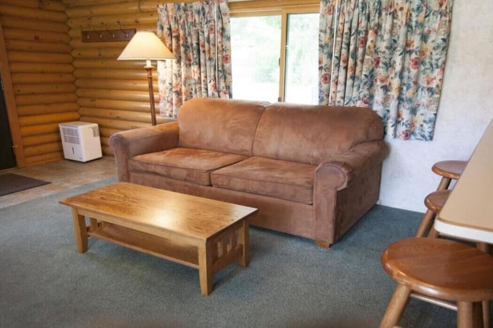 Photo of Livingroom in Breezy Point