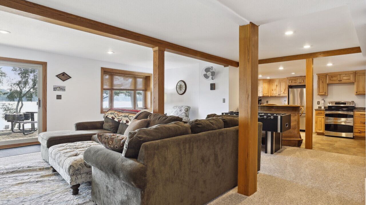 Photo of Livingroom in Amery