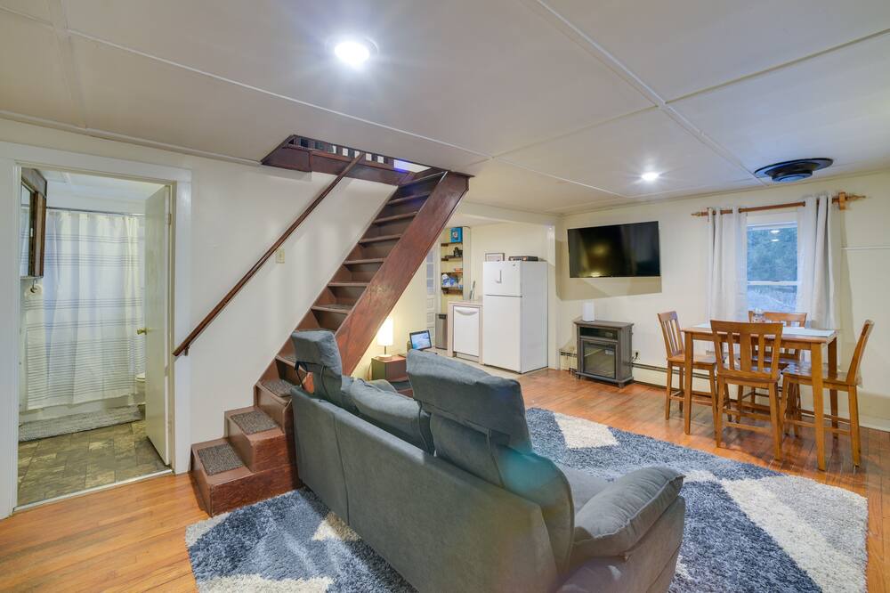 Photo of Livingroom in Hoosick Falls