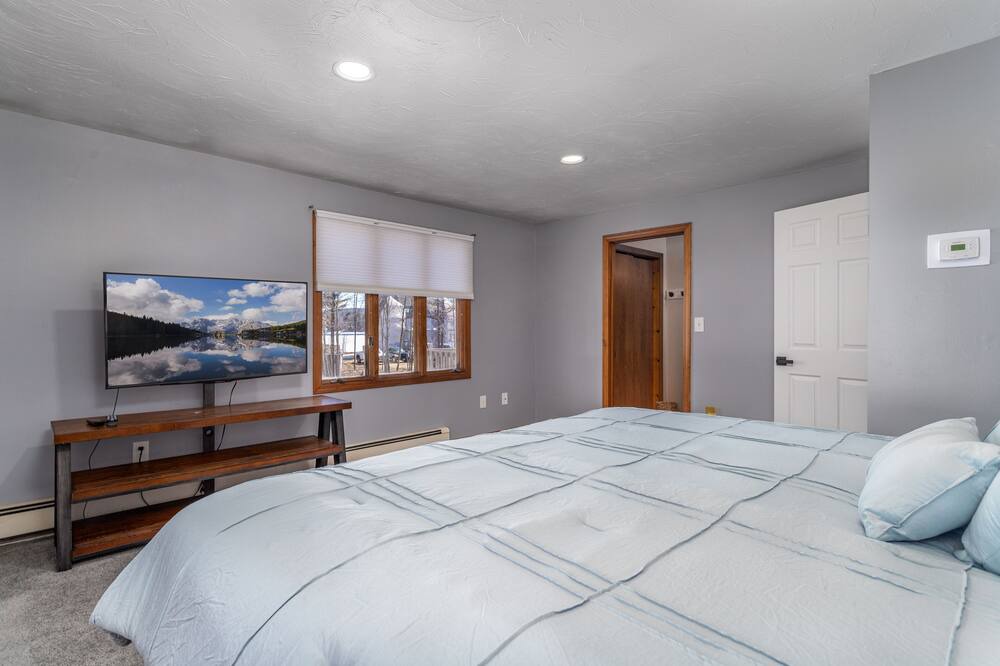 Photo of Bedroom in Winchendon
