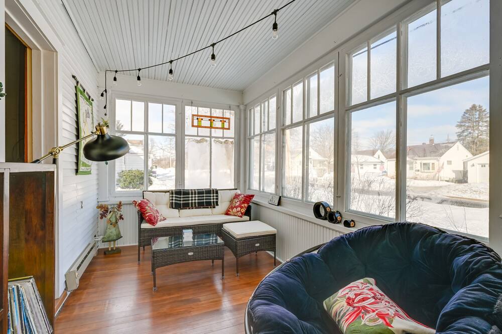 Photo of Livingroom in Eau Claire