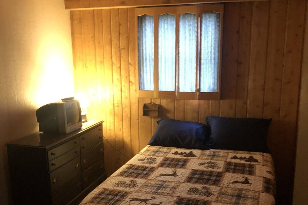 Photo of Bedroom in Saint Albans