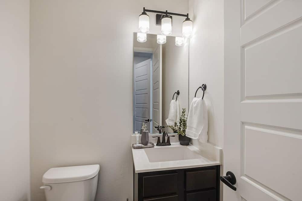 Photo of Bathroom in Ranchito