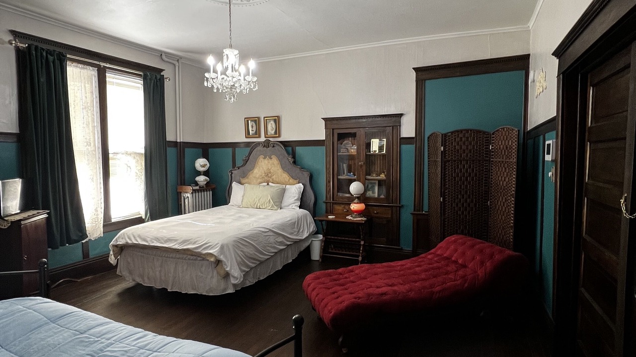 Photo of Bedroom in Raton