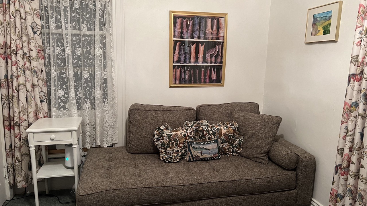 Photo of Bedroom in Raton