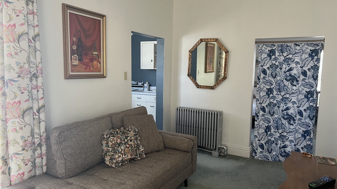 Photo of Bedroom in Raton