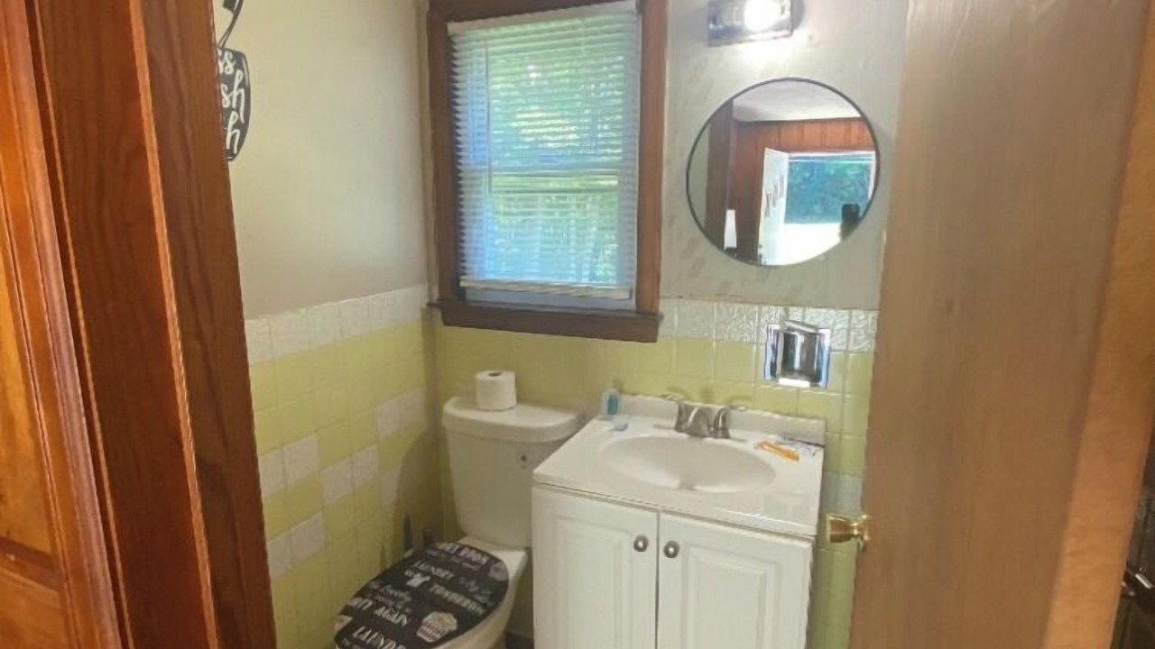 Photo of Bathroom in Pittsfield