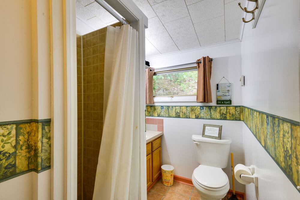 Photo of Bathroom in Wellesley Island