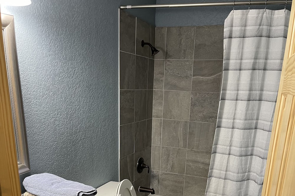 Photo of Bathroom in Colorado City