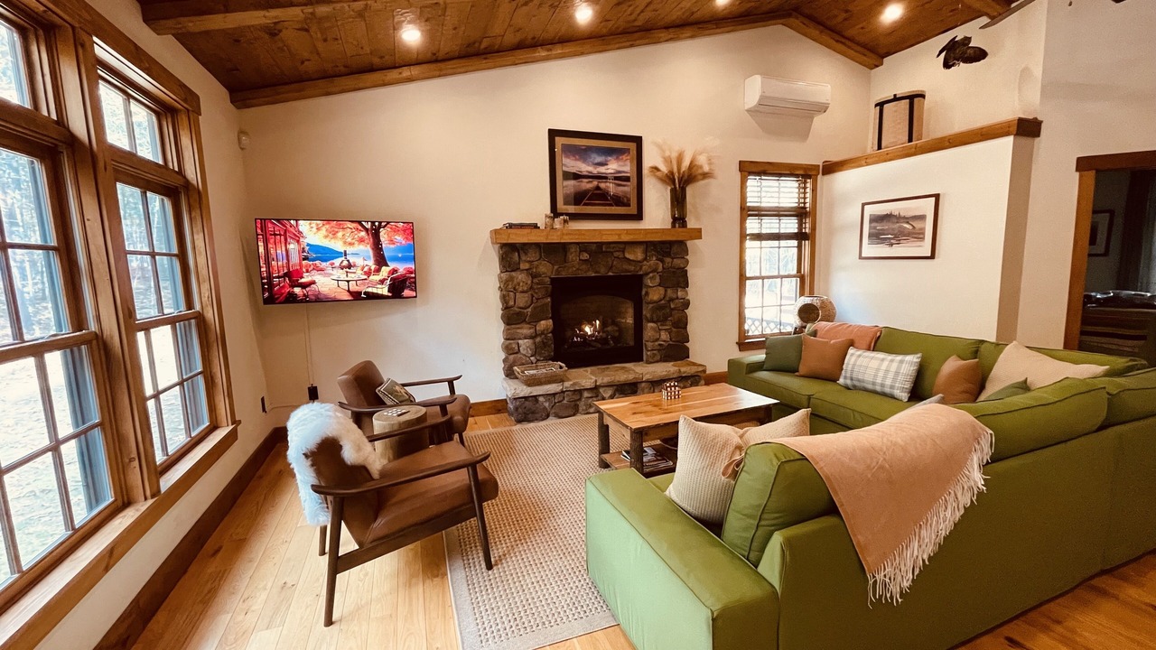 Photo of Livingroom in Jay