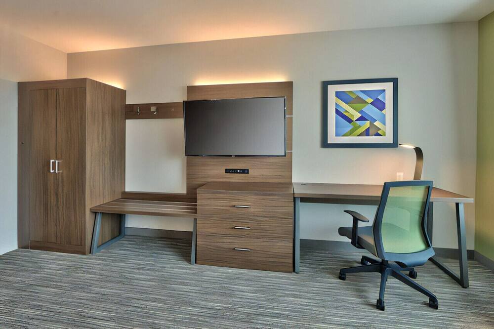 Photo of Bedroom in Northeast Heights