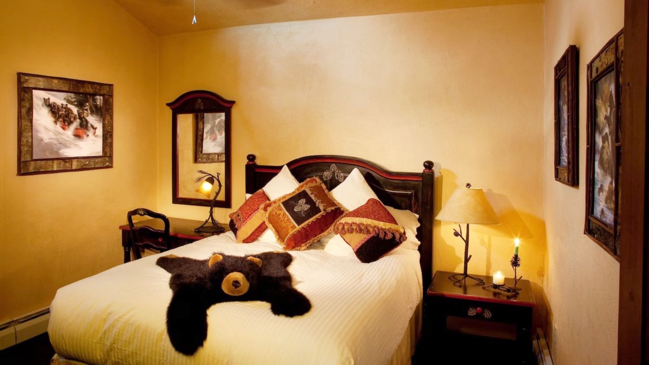 Photo of Bedroom in Taos Ski Valley
