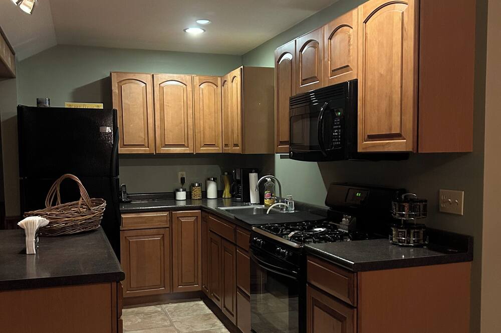 Photo of Kitchen in Alburg
