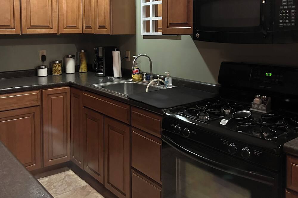 Photo of Kitchen in Alburg