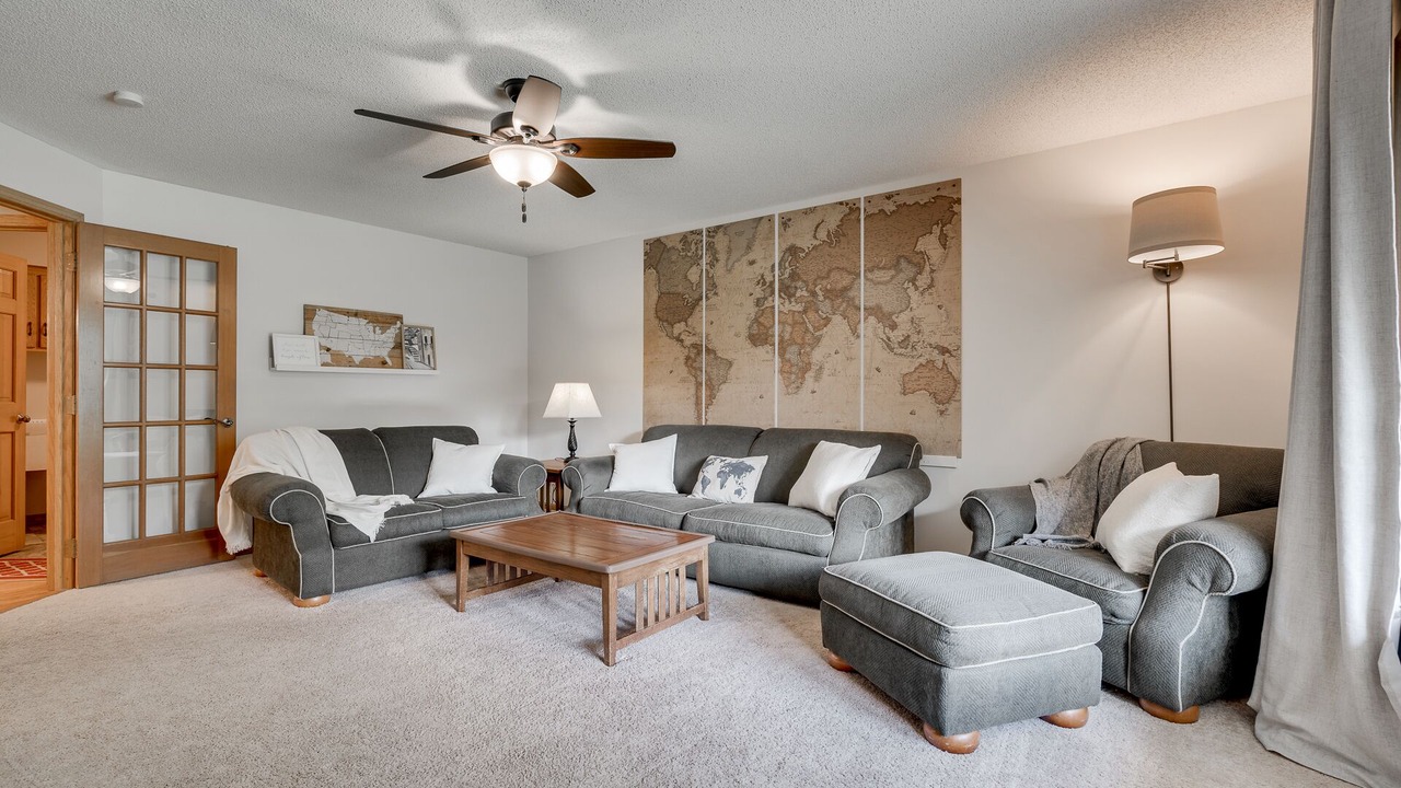 Photo of Livingroom in Blaine