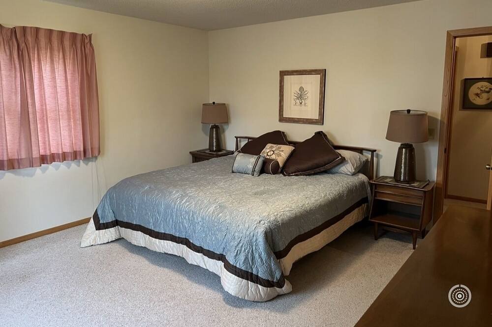 Photo of Bedroom in Spooner