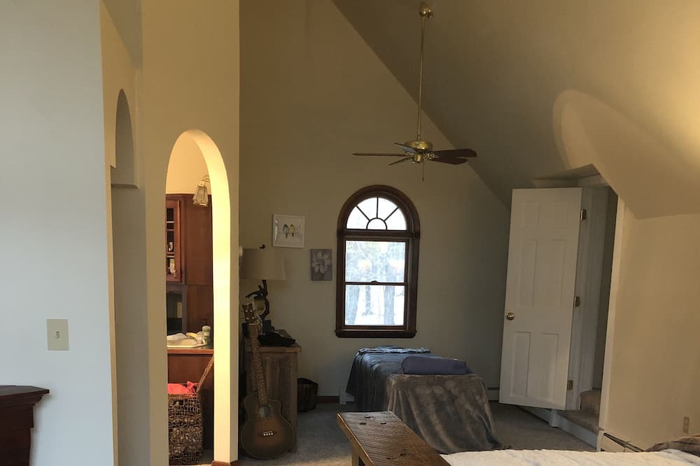 Photo of Bedroom in Wallingford